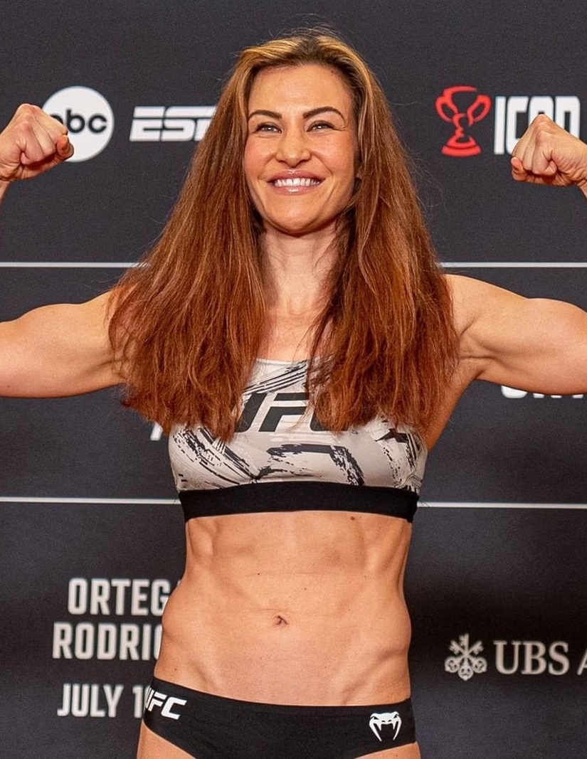 Miesha Tate MMA photo